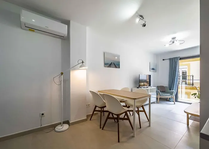 Lovely Apartment Near The Beach In Fuengirola